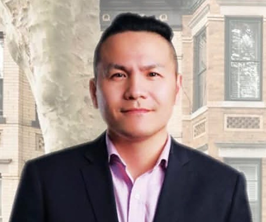 Ivan Li, Licensed Associate Broker at RE/MAX Edge